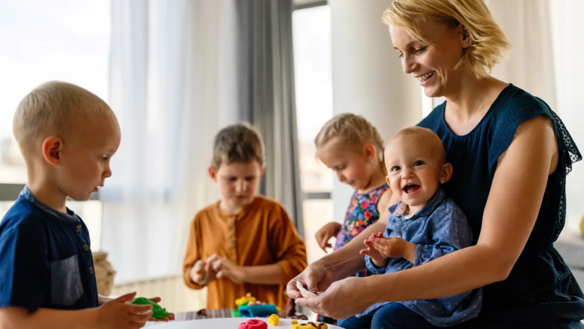 Tips for Choosing the Best Infant Daycare in Surrey